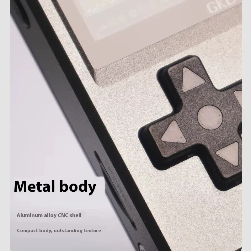 2025 GKD Pixel 2 Metal Handheld Game Console 2.4'' IPS 640X480 Retro PSP Psone 50