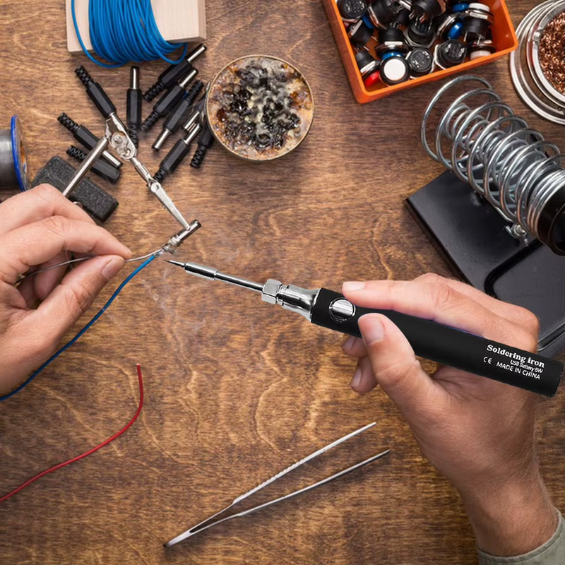 Wireless Soldering Iron Kit 3 Temperature Adjustment Mini Electric Solder Iron P