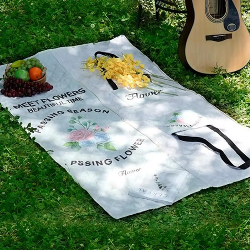 Beach Blanket Waterproof Sandproof Lightweight Folding Portable Outdoor Blanket