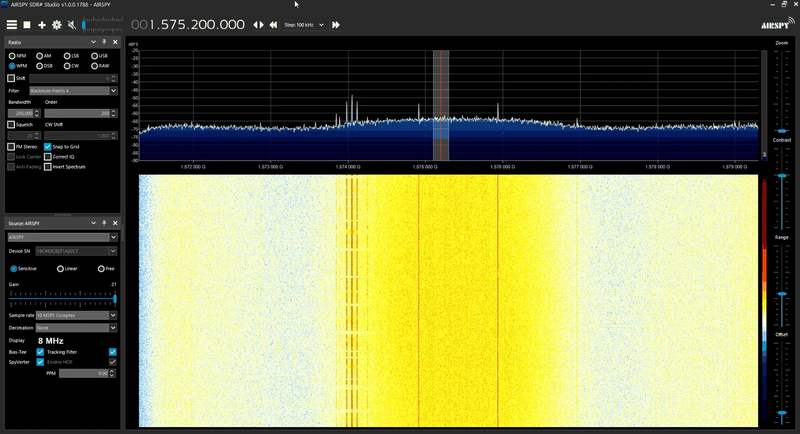 Active L-Band 1525-1660 RHCP Inmarsat to Iridium Patch Antenna Set