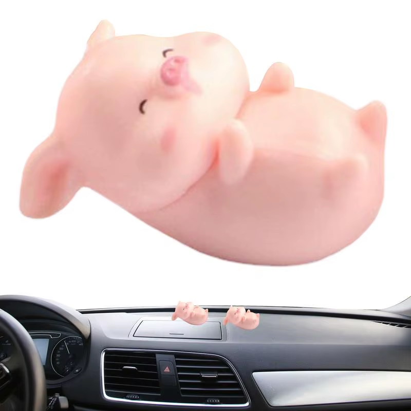 Miniature Resin Pig Cake Toppers Water Resistant Multi-Purpose Vivid Cute Pig Fi