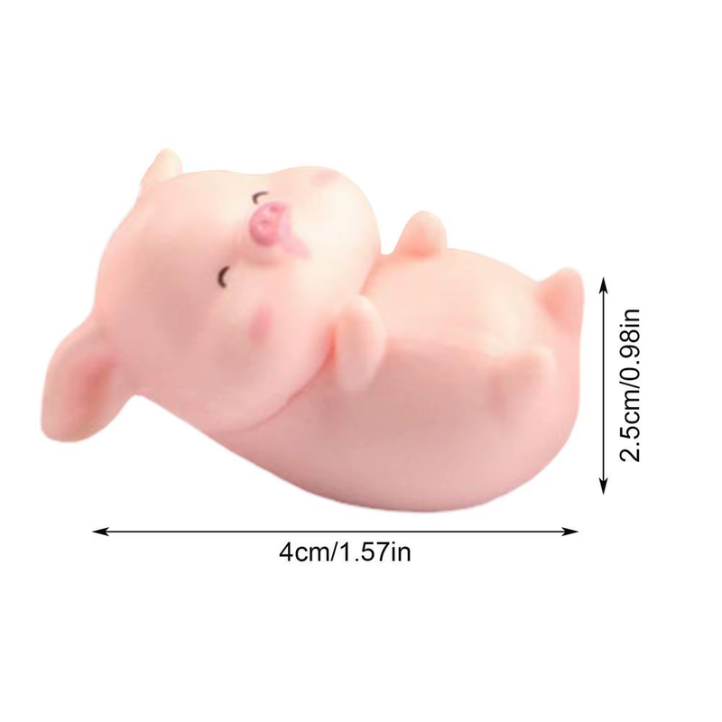 Miniature Resin Pig Cake Toppers Water Resistant Multi-Purpose Vivid Cute Pig Fi