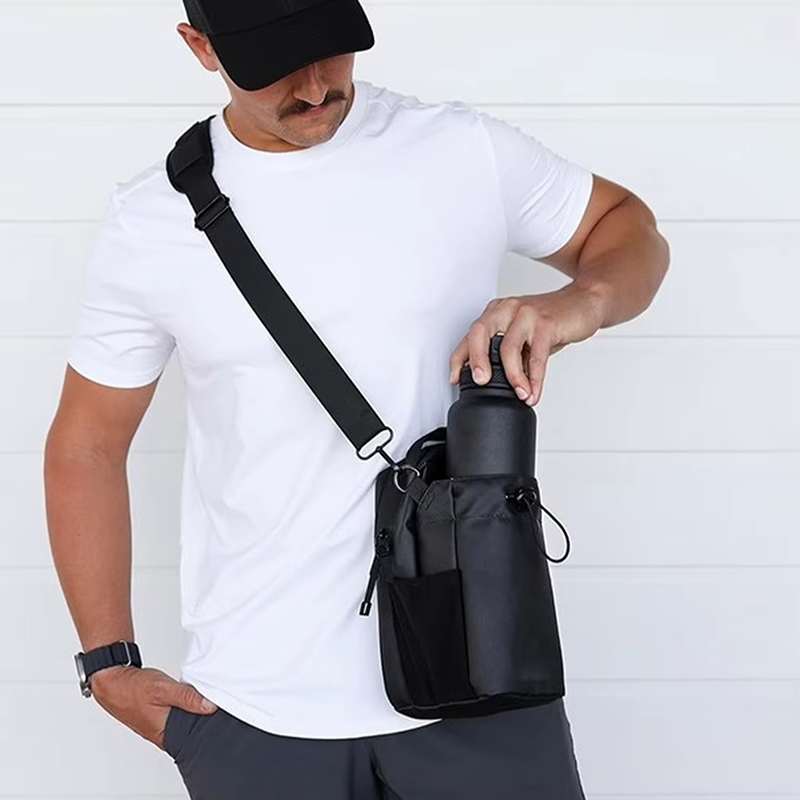 Magnet Water Bottle Pouch Large Capacity Phone Holder Crossbody Bag Fitness Wate